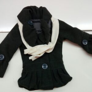CAPPOTTINO BIMBA CON SCIARPA PANNA.