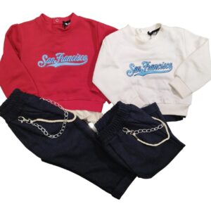 completo felpa e pantalone