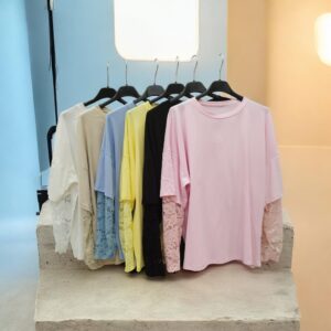 maglia con pizzo - immagine 1