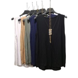 CANOTTA DONNA CON COLLANA